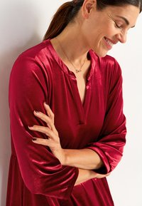 Cellbes of Sweden WITH FRILL - Jerseyjurk - dark red