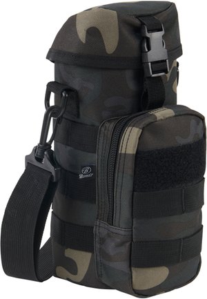 BIG BOTTLE HOLDER - Axelremsväska - dark camouflage