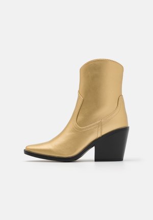 ONLY SHOES, Støvletter - gold-coloured