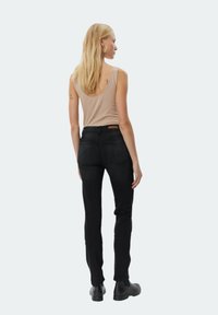 Sofie Schnoor Jean slim - schwarz