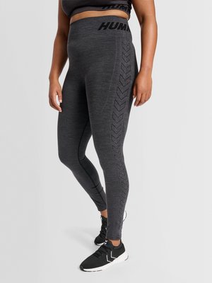 Hummel CURVE SEAMLESS - Leggings - black melange