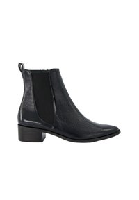 Schwarze Chelsea-Stiefel mit glänzender Oberfläche, elastischen Seiteneinsätzen, spitzem Zehenbereich und niedrigem Blockabsatz. Strukturierte Oberflächendetails sichtbar.