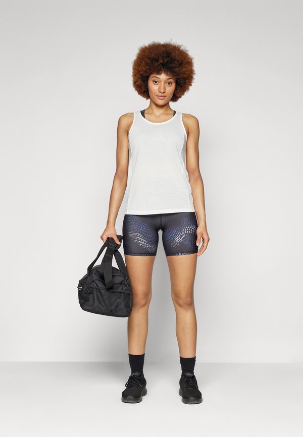 ONPMEEK TANK - Top - cloud dancer3