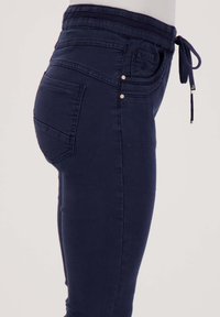 JE M'APPELLE JOGG - Jeans Skinny Fit - donkerblauw