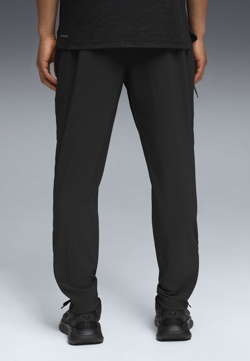 PUMA Pantalones deportivos - black — photo 3