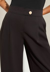 Lipsy RELAXED WIDE LEG - Auduma bikses - black