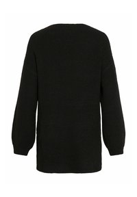 Sweater preto de malha com um corte solto, ombros caídos e mangas longas. Tecido texturizado com um padrão canelado por todo o lado.