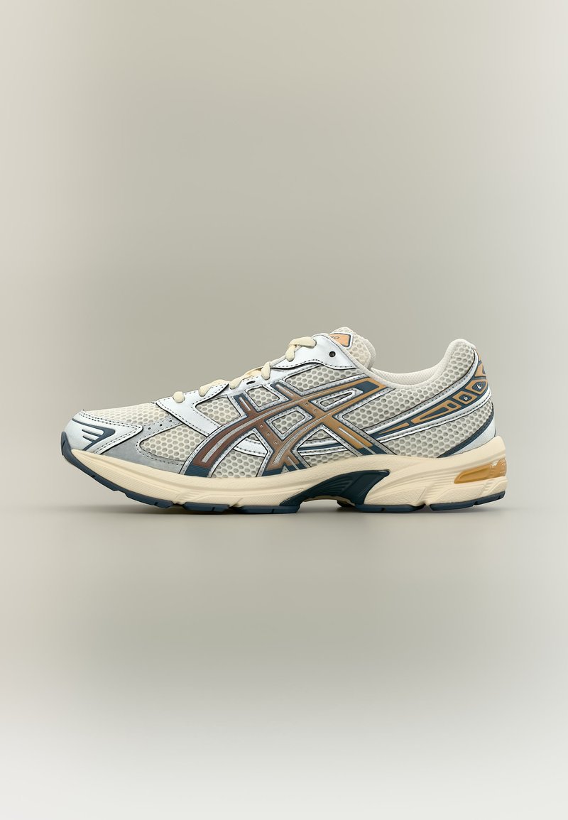 GEL 1130 cream/mahogany/white