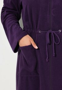 Ulla Popken Accappatoio - aubergine