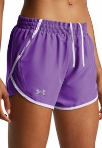 Under Armour FLY-BY - Spordišortsid - lavish