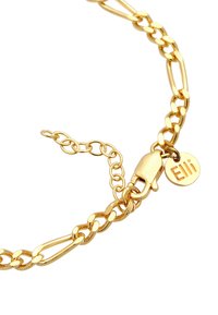 Guldpläterat kedjearmband med länkade ovala segment, en krabbklämma och en cirkulär tagg ingraverad med "Elli."
