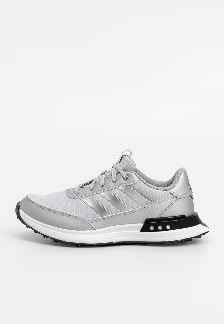 Golfschuh