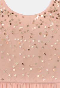 happy girls Cocktailklänning - rose