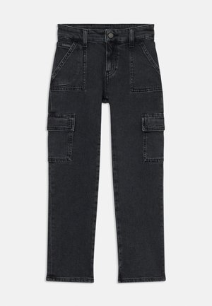 Schwarze Denim-Cargo-Hosen mit tailliertem Bund, mehreren Vorder- und Seitentaschen sowie einem geraden Beinschnitt. Durchgehend mit gestickten Details.