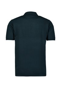 Donkerblauwe poloshirt met korte mouwen, klassieke kraag, soepele textuur en geribde manchetten. De achterkant toont eenvoud zonder versieringen.