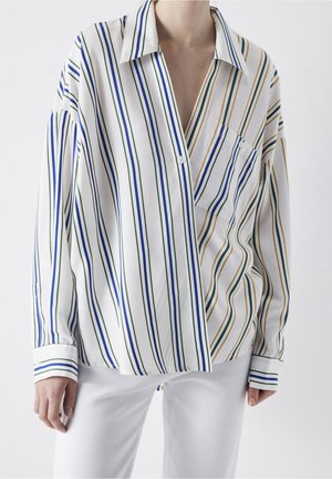 Button-down blouse - white