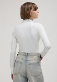 Calliope TINTA UNITA  - Camicia - bianco