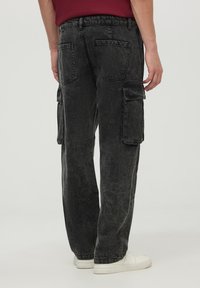 Terranova ACID WASH - Jeans baggy - nero denim