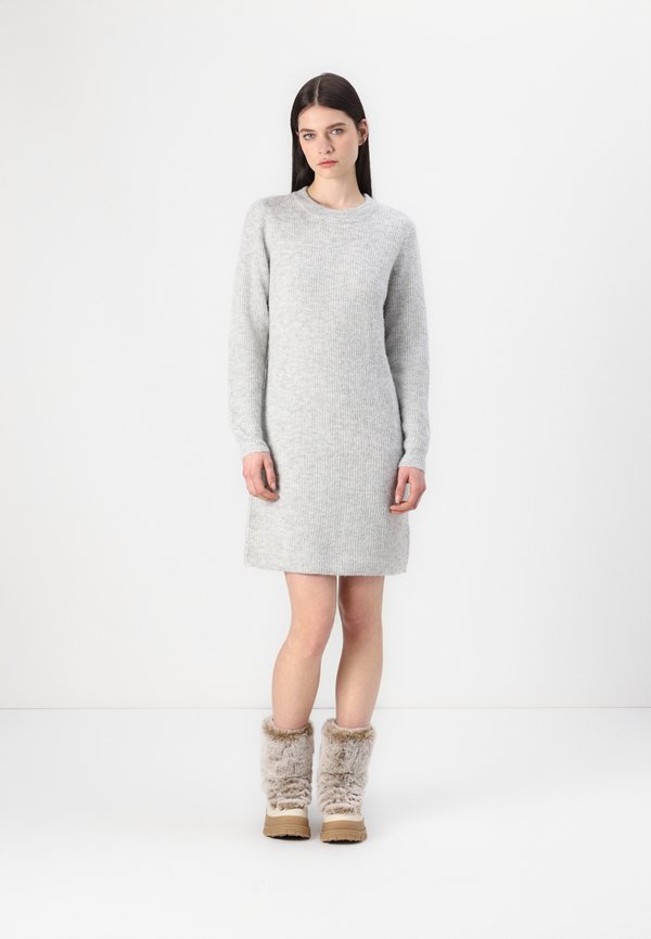 PCELLEN O NECK DRESS - Strickkleid