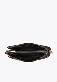 Portafoglio con zip in pelle, dotato di una cerniera dorata, interno nero con rivestimento a motivo e numerosi scomparti.