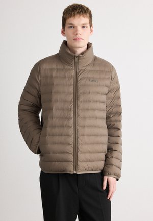 CHANNELED PUFFER - Mezisezónní bunda  - morel
