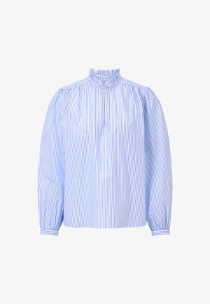 Blusa a righe blu e bianche con scollo alto arricciato e maniche lunghe a sbuffo. Il tessuto appare liscio con una texture leggera.