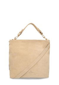 Beige suède handtas met een afneembare lange schouderriem en korte handvat. Beschikt over een gladde textuur en een verdiept logo aan de onderkant.