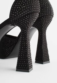 Next FOREVER COMFORT - Magas sarkú cipők - black