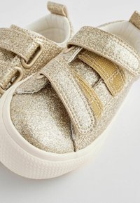 Next CHUNKY - Zapatos de bebé - gold shimmer