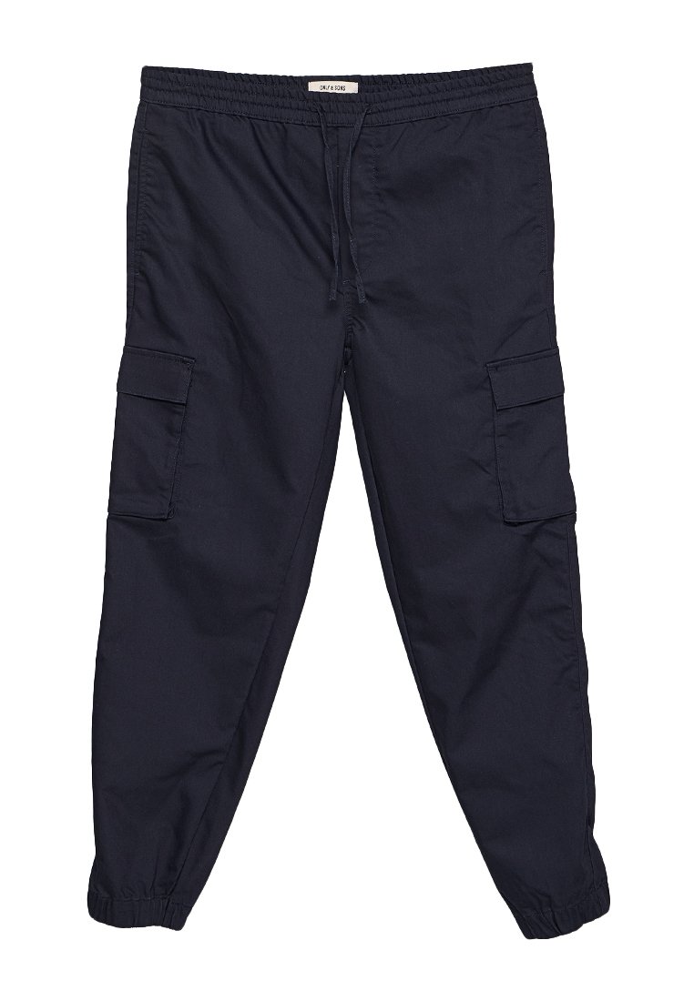 Pantalones de carga en color navy con cintura elástica, cordón de ajuste y múltiples bolsillos laterales; la tela presenta una textura suave y un ajuste relajado.