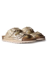 Gewebte goldene Sandalen mit einem offenen Zehendesign, doppelten Riemen mit metallischen Schnallen und einer strukturierten Korksohle für Komfort.
