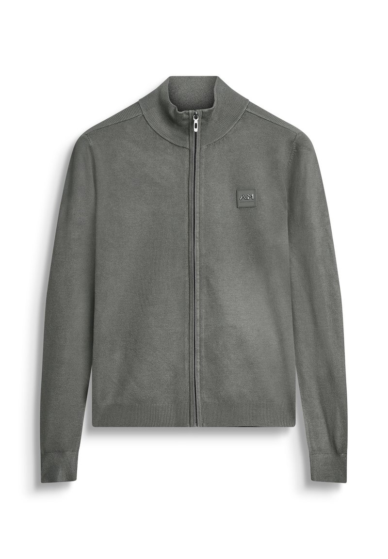 Cardigan grigio con zip, colletto alto, polsini e orlo a costine, texture morbida e una piccola etichetta logo sul petto.