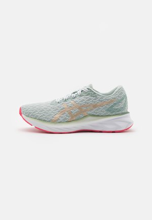 DYNABLAST SAKURA - Neutrala löparskor - lichen rock/champagne