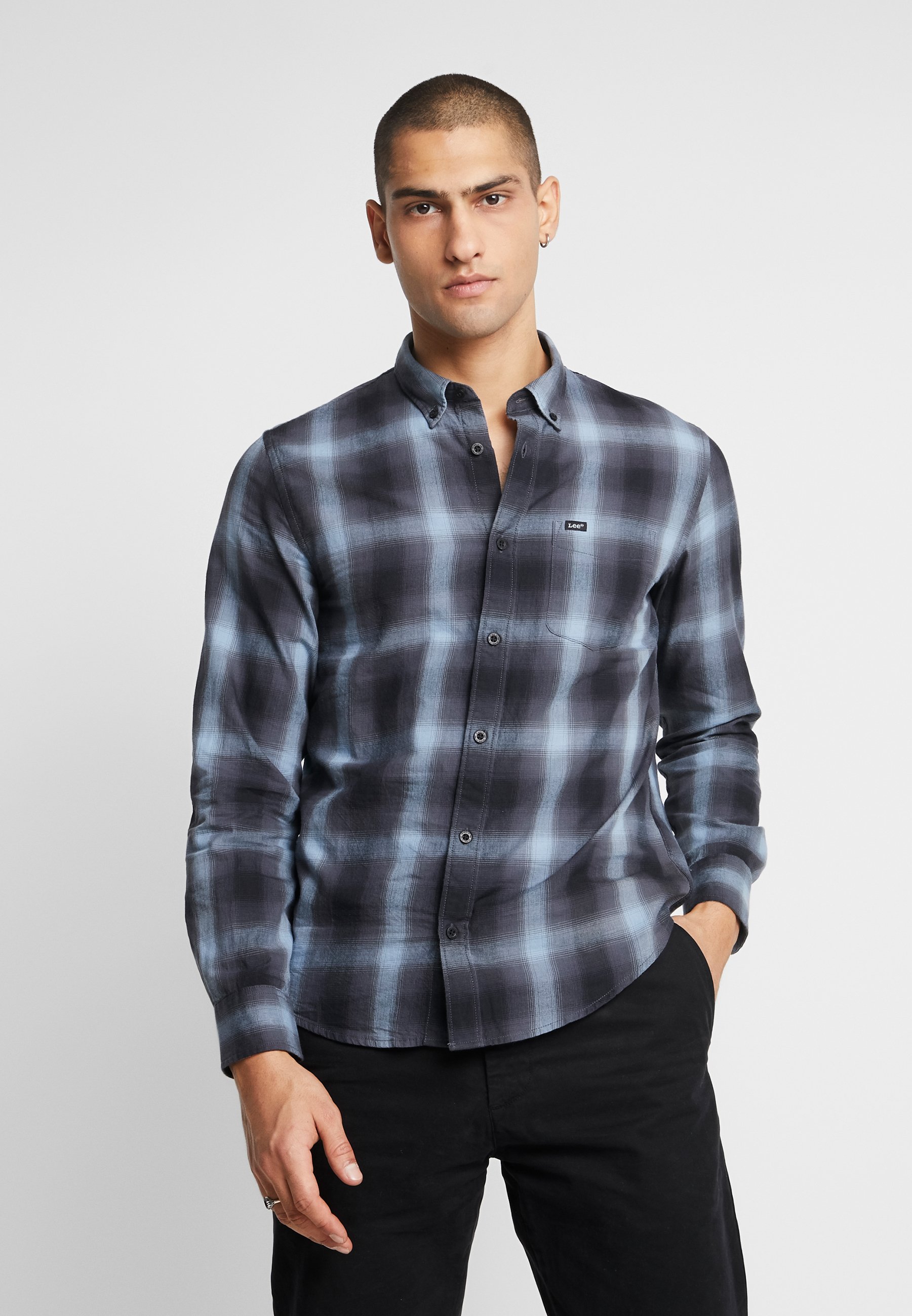 Lee BUTTON DOWN REGULAR FIT Skjorte ashley blue Zalando.no Lee BUTTON DOWN REGULAR FIT Skjorte ashley blue Zalando.no