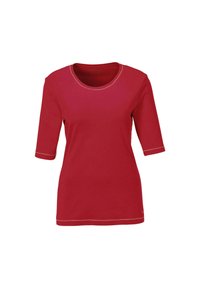 Rotes Baumwoll-T-Shirt mit rundem Ausschnitt, Dreiviertelärmeln und kontrastierenden Nähten. Glatte Textur und lässige Passform.
