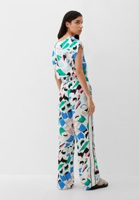 s.Oliver MIT ALLOVER-PRINT - Broek - ecru