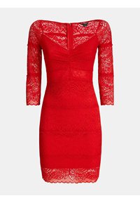 Robe bodycon en dentelle rouge avec des manches 3/4, décolleté en cœur, ourlet festonné et fermeture éclair au dos.
