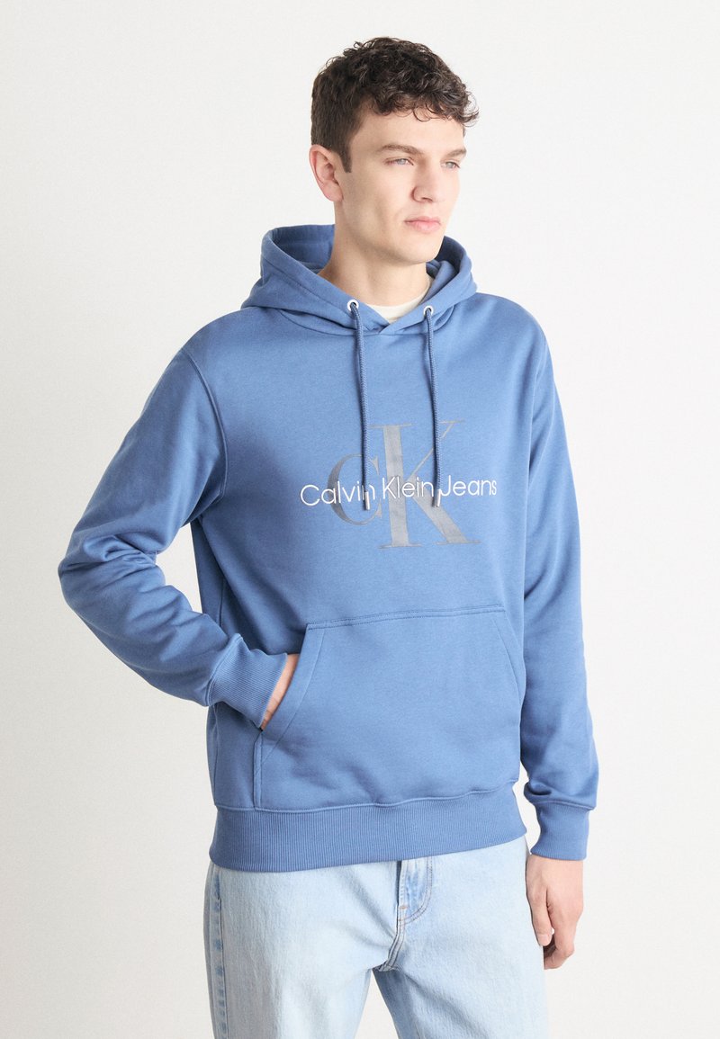 Calvin Klein Jeans SEASONAL MONOLOGO REGULAR HOODIE - Ikdienas džemperis - blue coast