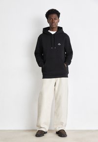 Mads Nørgaard STANDARD HOODIE LOGO - Mikina s kapucňou - black