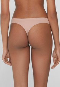 Tezenis String - hellrosa powder rose
