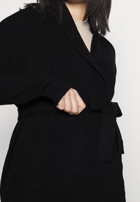 Anna Field MAMA Kofta - black