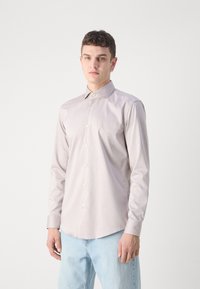 HUGO KASON - Overhemd - medium brown