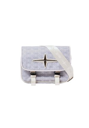 Sac bandoulière violet clair avec motif d'étoiles répétées, une grande découpe étoile centrale, et une sangle blanche réglable avec un design étoile.