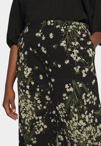 CAPSULE by Simply Be Broek - black