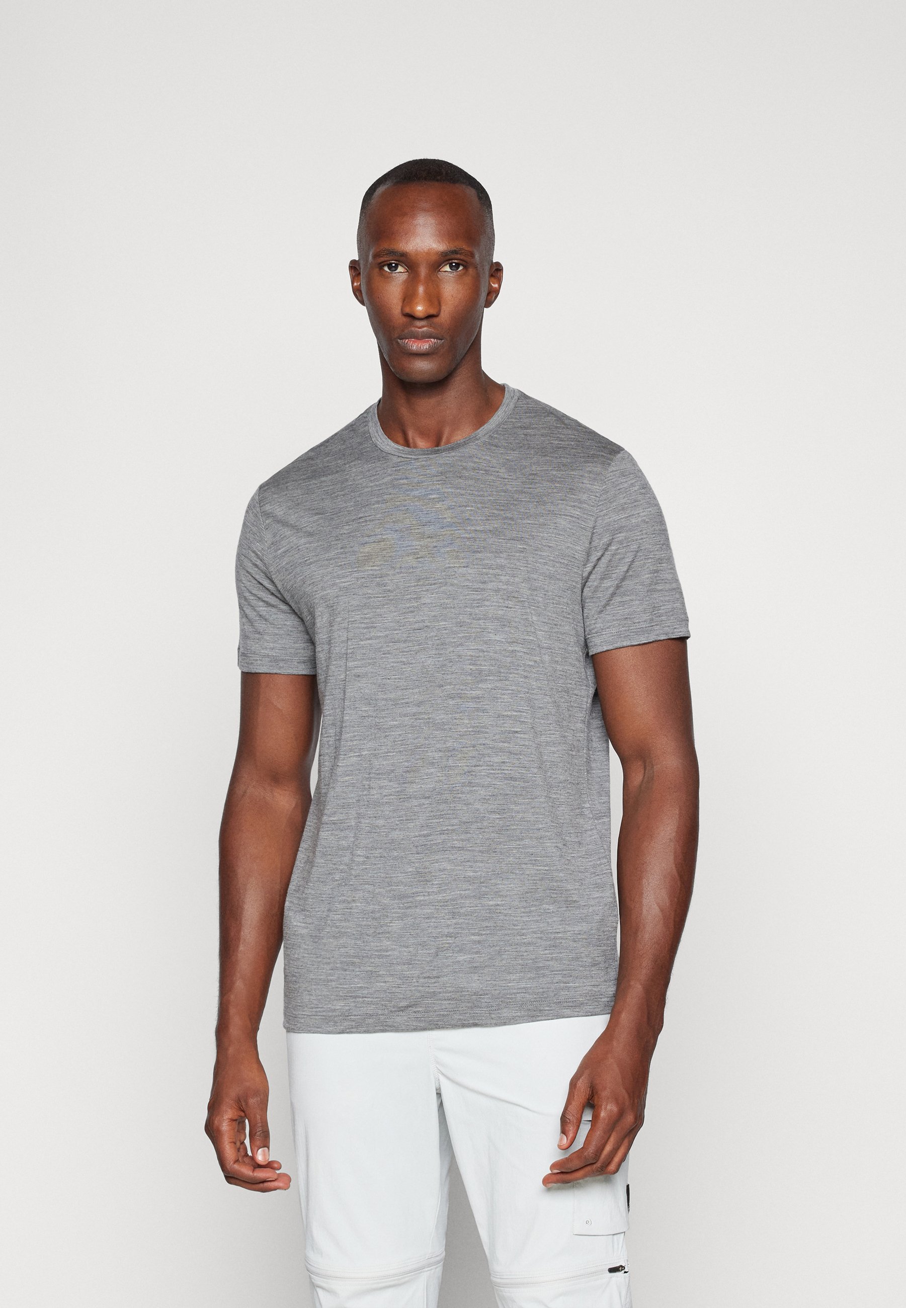 icebreaker tee
