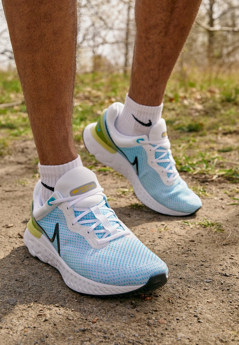 nike laufschuh react miler iii
