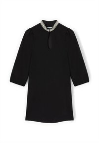Czarna sukienka z wysokim dekoltem, rękawami do połowy przedramienia i wycięciem w kształcie klucza z przodu. Ozdobiona koralikowym kołnierzykiem. Gładka faktura.