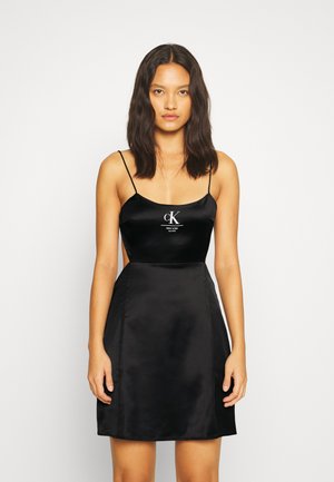 LABEL STRAPPY DRESS - Vestido informal - black