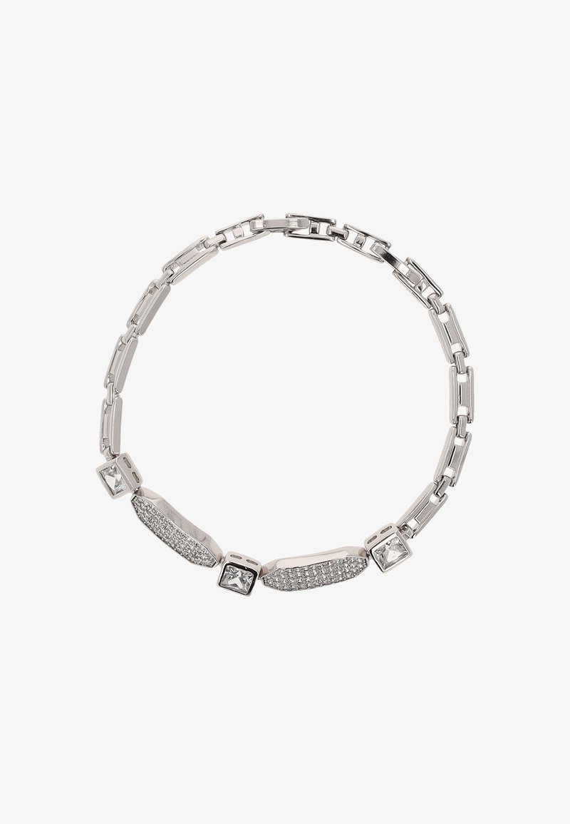 Ezüst láncnyaklánc, váltakozó téglalap alakú szemekkel és négy díszítőelemmel, amelyek tiszta drágakövekkel vannak ékesítve, texturált felületet létrehozva.