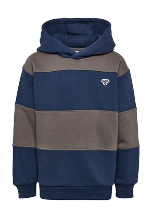 Bluza z kapturem z szerokimi poziomymi granatowymi i szarymi paskami, prążkowanymi mankietami i małym białym emblematem na piersi.